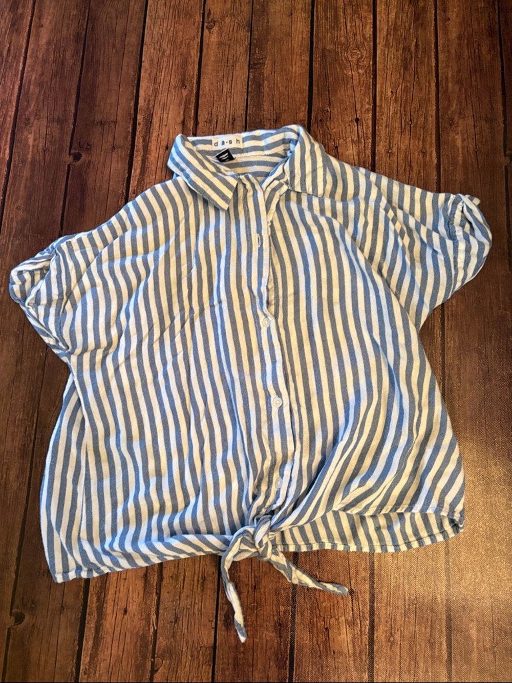dā-sh Striped Blue & White Button-Down Tie-Front Top Sz M